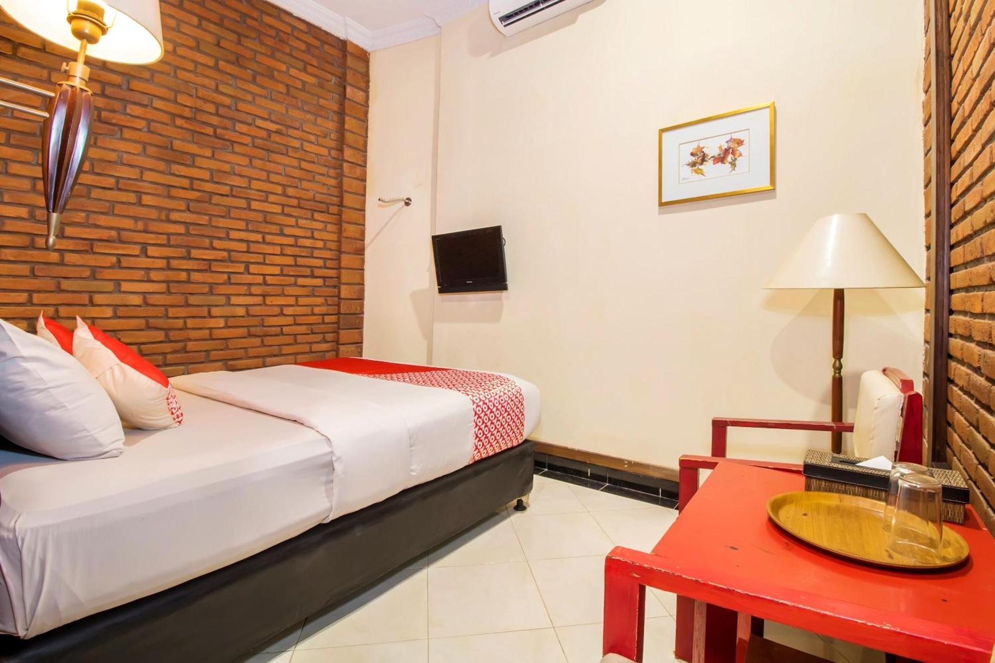 Super Oyo 3118 Maxi Budget Kuta  Luaran gambar