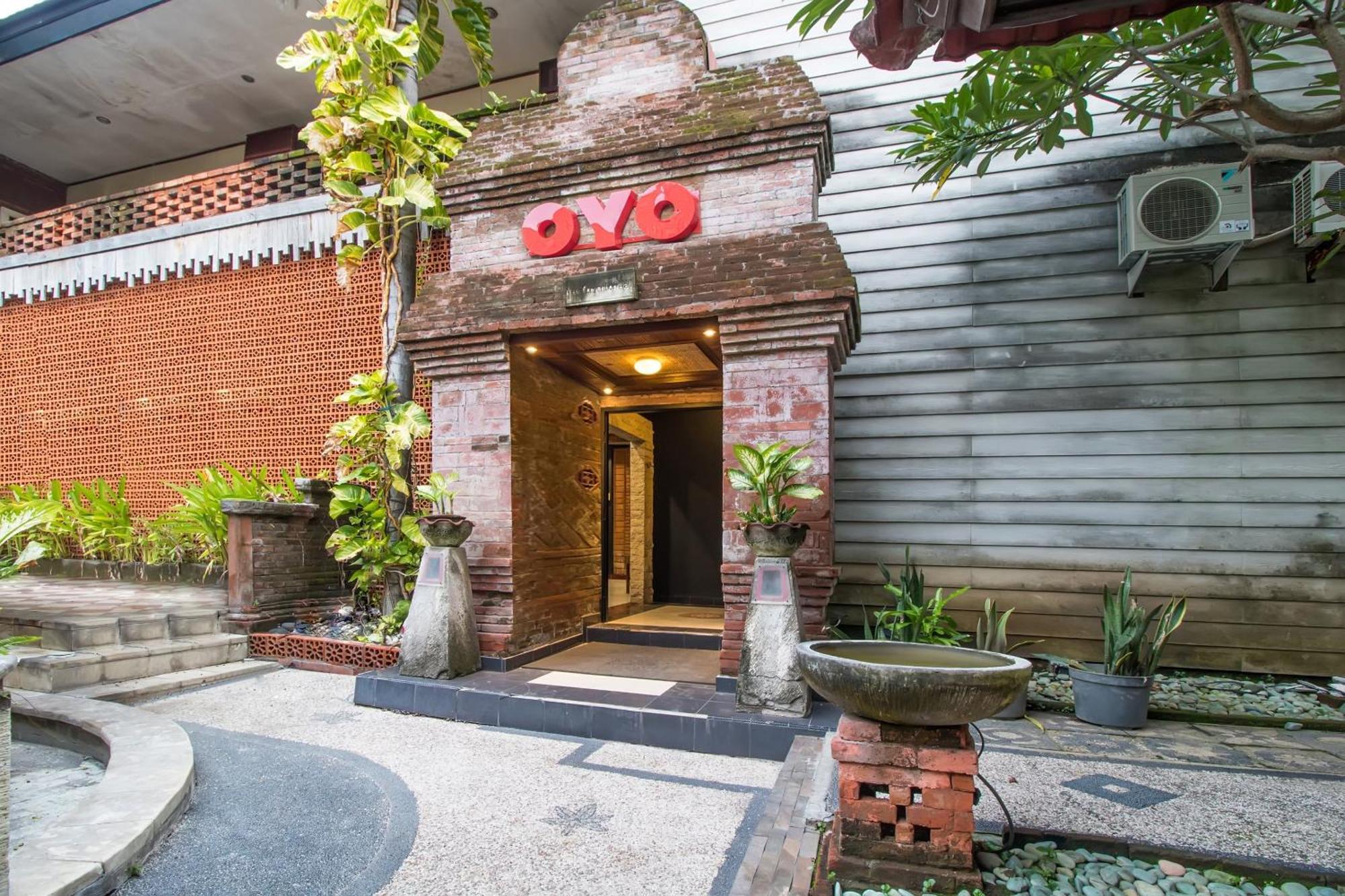 Super Oyo 3118 Maxi Budget Kuta  Luaran gambar